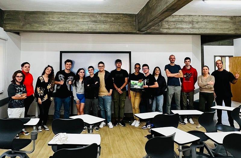 Madeira Friends Launch a Pilot Project for Schools — Giving Back Through Digital Skills