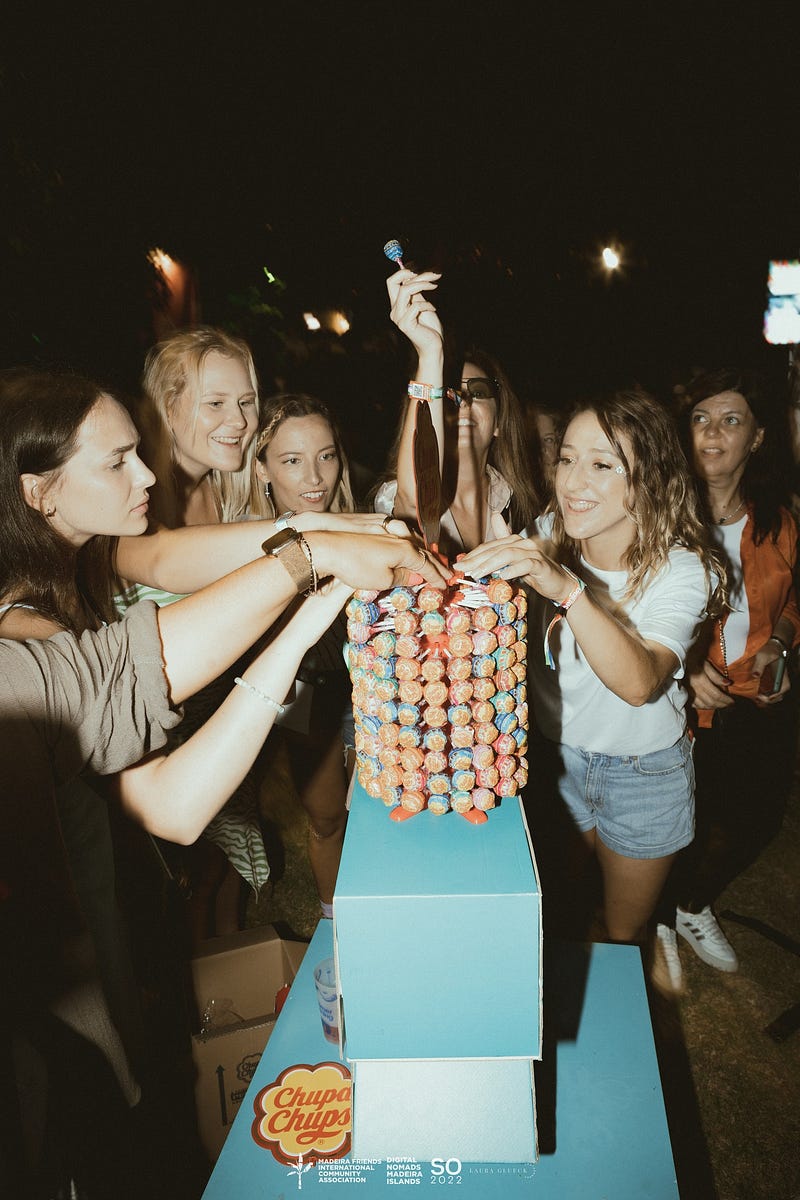 Madeira Friends present themselves to the local youth at the Summer Opening music festival